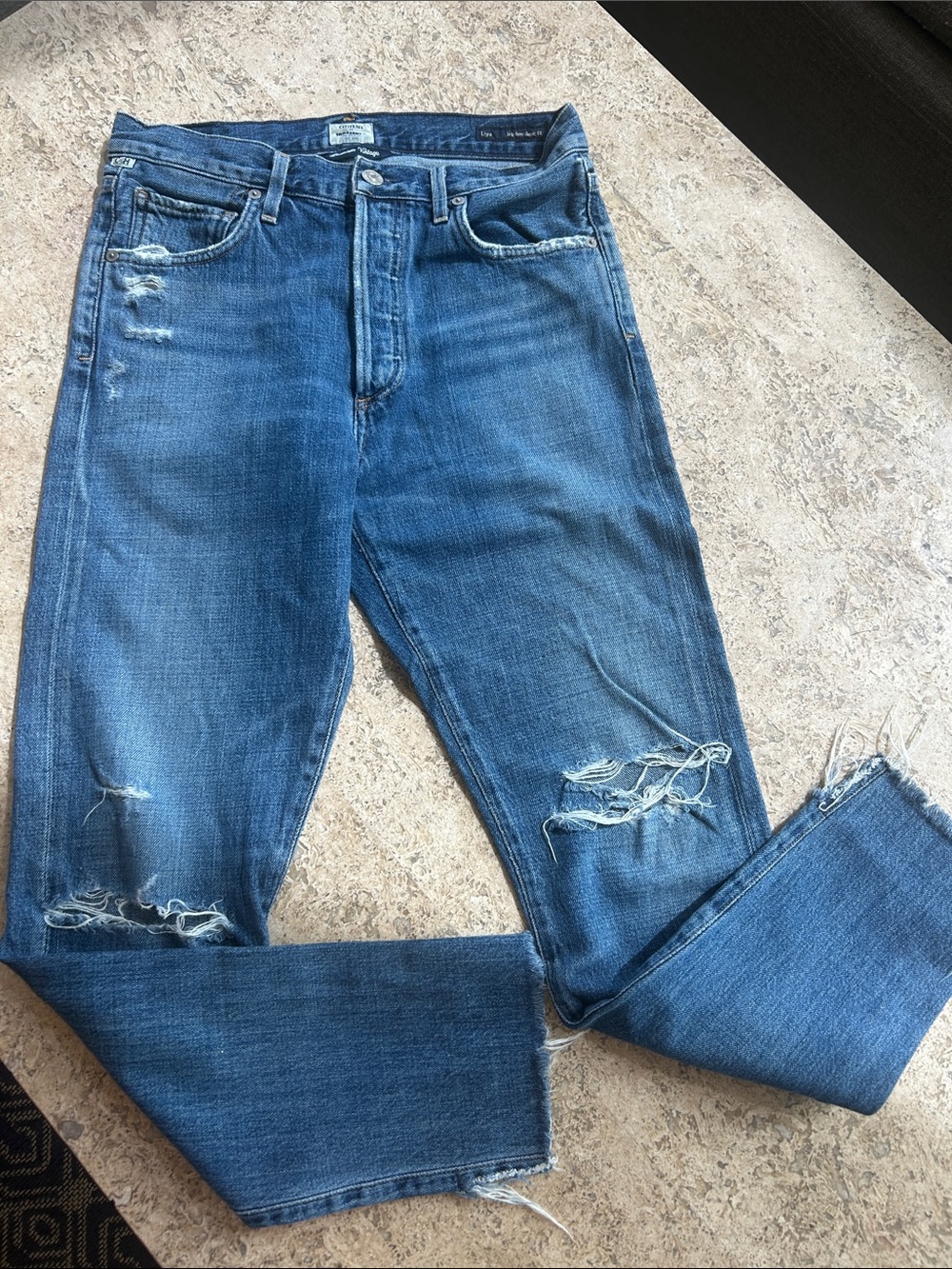 Citizens Of Humanity Mid Blue Ankle Crop Jeans with Frayed Hem Sz 25 Liya